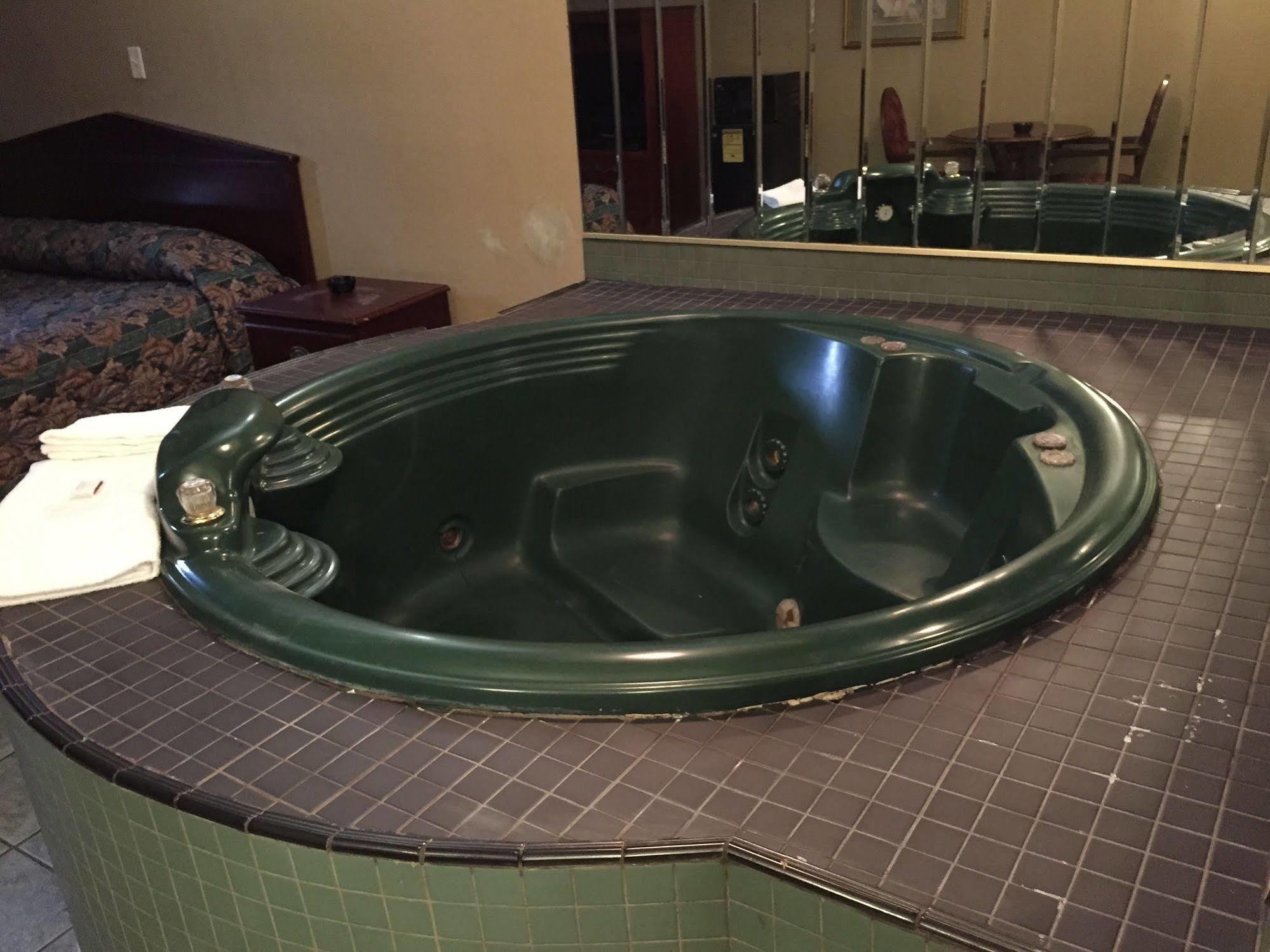 The Lincoln Hotel Philadelphia Trevose Extérieur photo